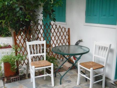 Milos Apartment