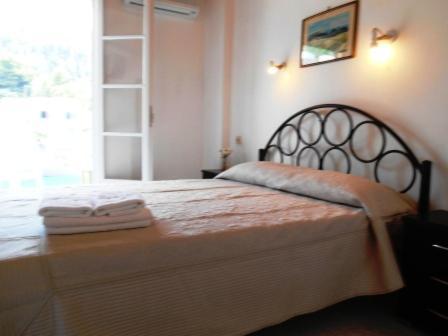 Apartment Milos *