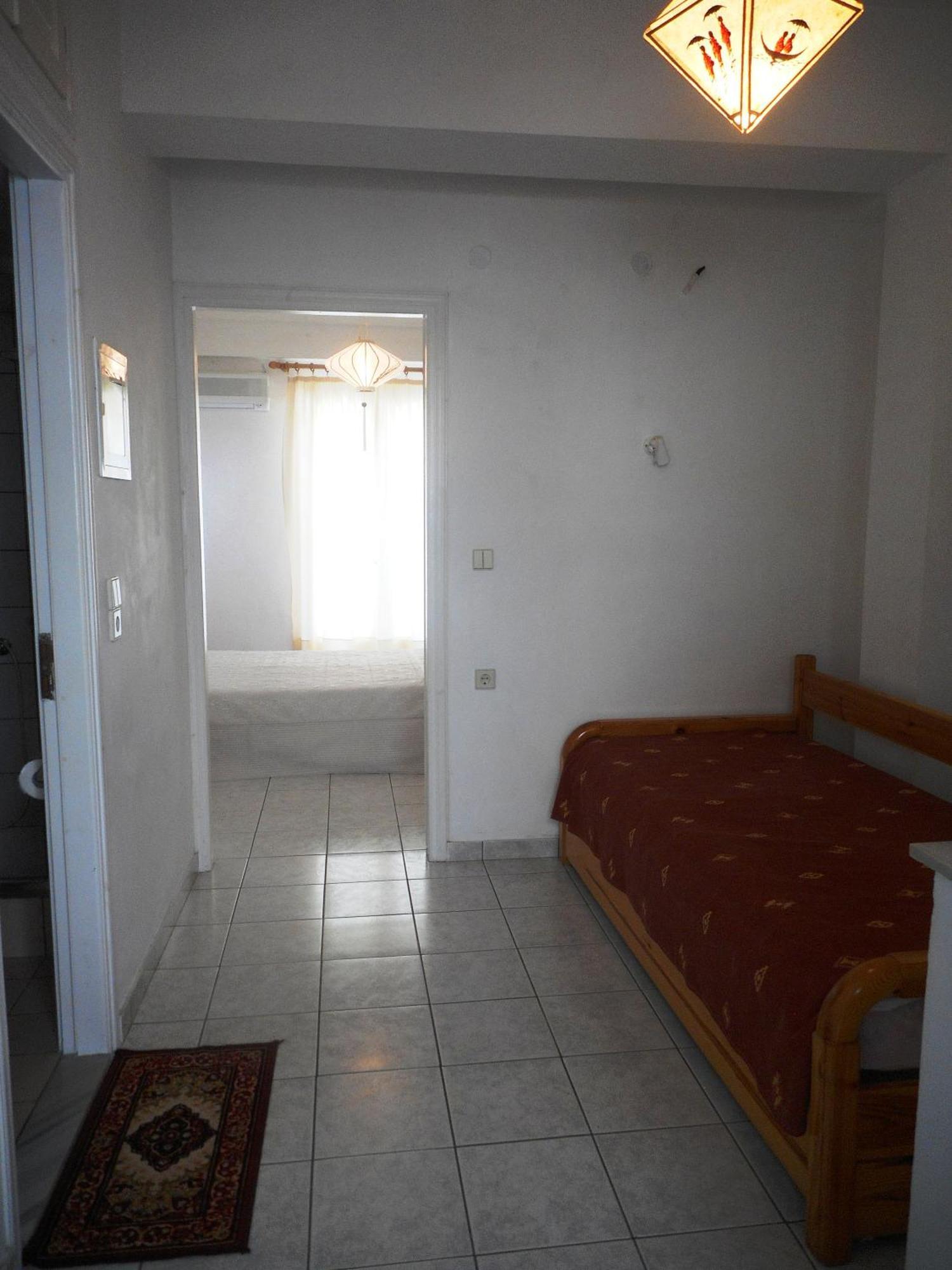 Milos Apartment *